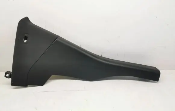 Maserati Ghibli (B) pillar trim (bottom) 670011412 22295 AAH81010
