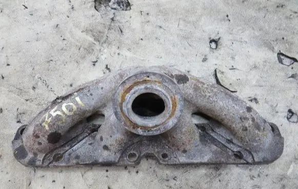BMW 7 F01 F02 F03 F04 Exhaust manifold GMAUTO4574097