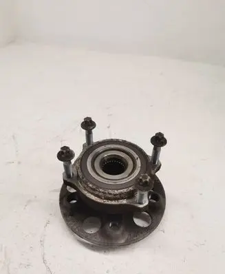 Mercedes-Benz C W205 Rear wheel hub A2303560000