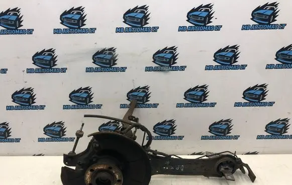 Volvo XC60 Rear wheel hub spindle/knuckle 7G915A968VAE