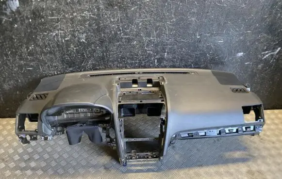Subaru Forester SJ Panel trim 66040FJ010