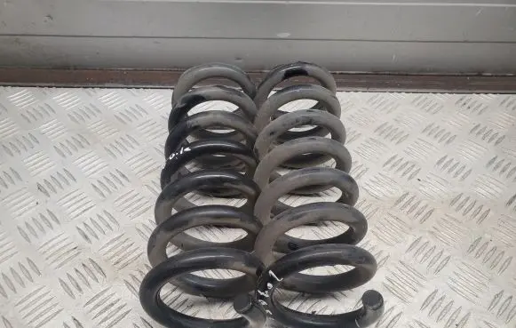 Mercedes-Benz E C207 W207 Rear coil spring