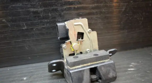 Hyundai ix35 Tailgate/trunk/boot lock/catch/latch 812301H300