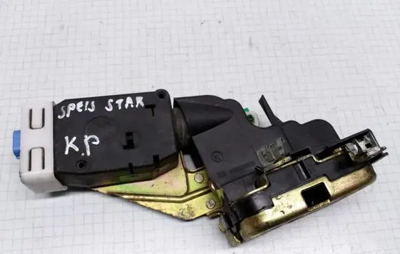 Mitsubishi Space Star Front door lock