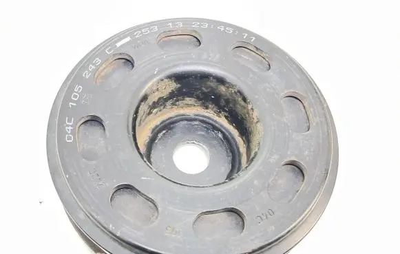 Volkswagen Up Crankshaft pulley 04C105243C