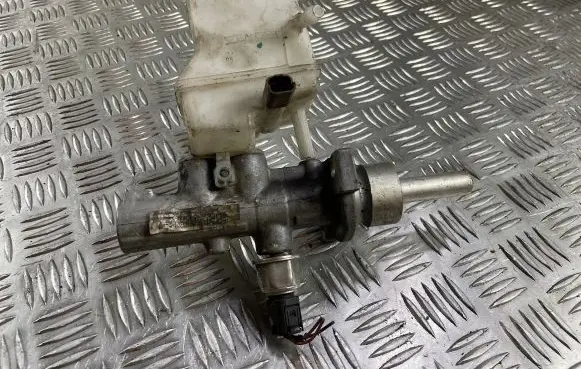 Citroen C5 Master brake cylinder 0204221957