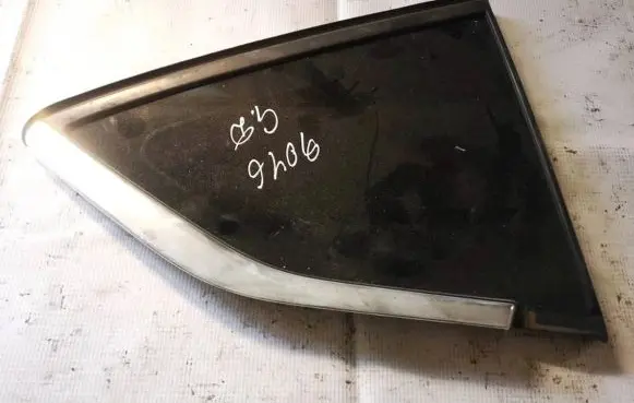 Citroen C5 Rear side window as2