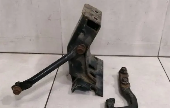 Jeep Grand Cherokee Towing hook eye 68044680AC 68044680AA