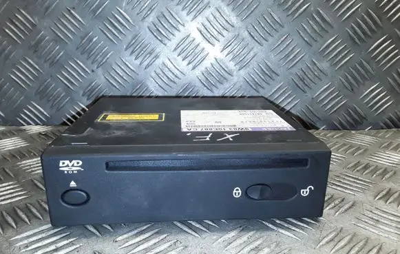 Jaguar XF Navigation unit CD/DVD player 4621009070 9W8310E887CA 081431049