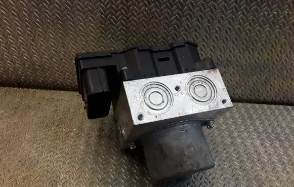 Mini One - Cooper Coupe R56 ABS Pump 6796698