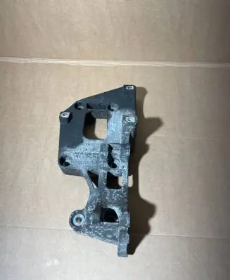 Volkswagen Touran I Generator/alternator bracket 06F903143