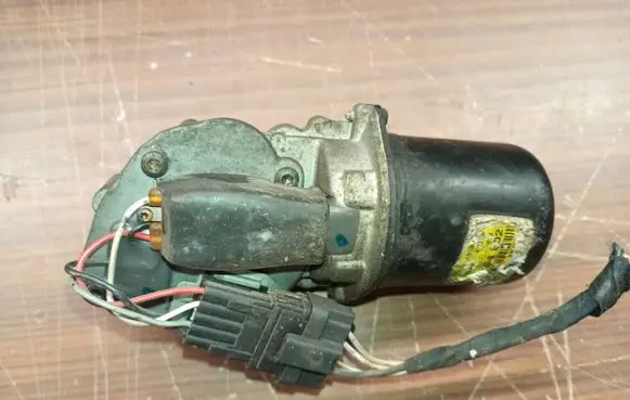 Renault Laguna II Wiper motor