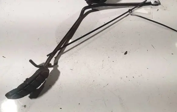 Renault Laguna I Accelerator throttle pedal 