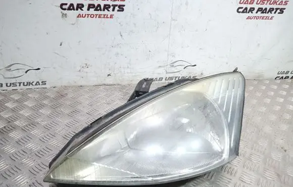 Ford Focus Headlight/headlamp 9420 9422