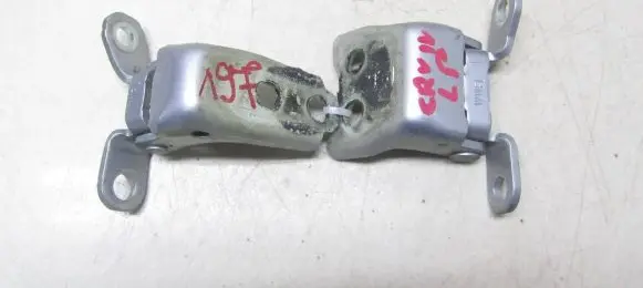Honda CR-V Front door lower hinge 