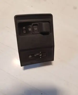 BMW 5 E34 Light switch 8110498 38813705