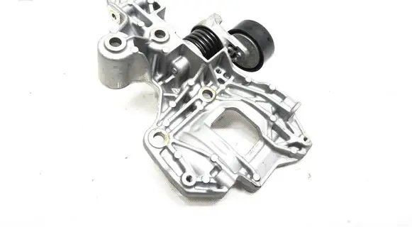Renault Express Generator/alternator bracket 117105158r