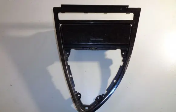 BMW 6 E63 E64 Ashtray trim (front) 9140570