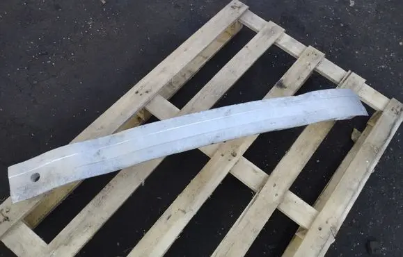 Audi A3 S3 8P Front bumper cross member 8P0807113B