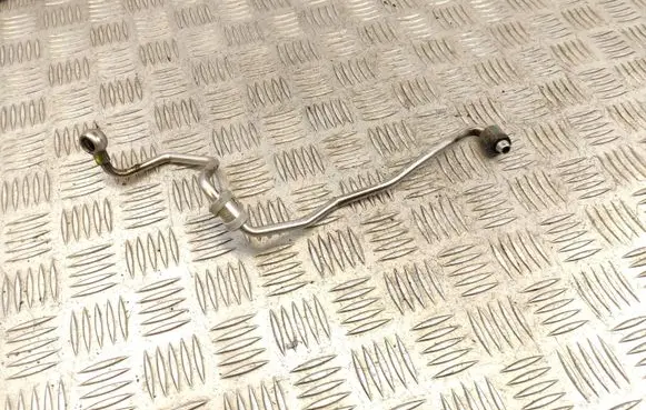 Audi A3 S3 8V Turbo turbocharger oiling pipe/hose 04L145771H