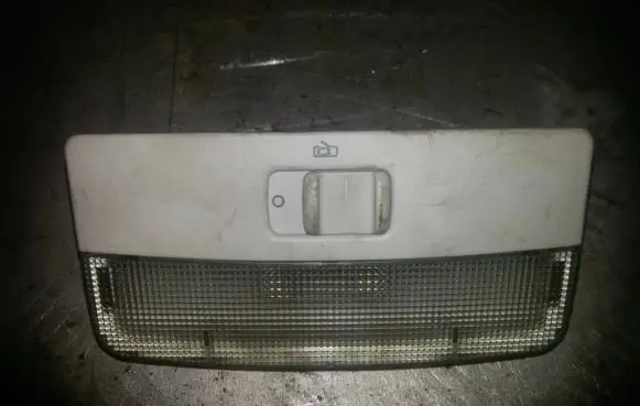 Skoda Fabia Mk1 (6Y) Front seat light 1z0947105