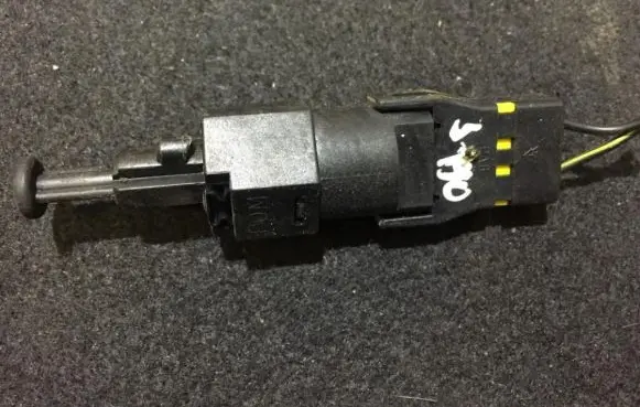Opel Astra F Brake pedal sensor switch
