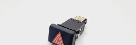 Audi A4 S4 B7 8E 8H Hazard light switch 8E0941509