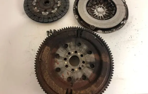 Toyota Corolla Verso E121 Clutch set kit
