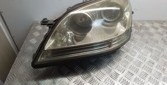 Mercedes-Benz ML W164 Headlight/headlamp