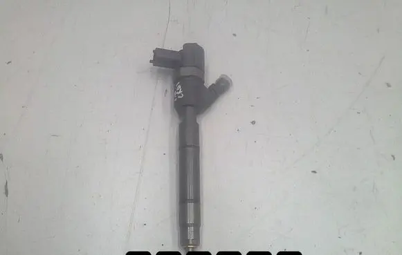 Hyundai i30 Fuel injector 3380-2A900