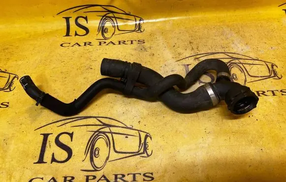 Porsche Cayenne (92A) Engine coolant pipe/hose 7P6122101E