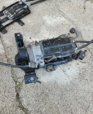 Nissan Leaf I (ZE0) Hand brake/parking brake motor 