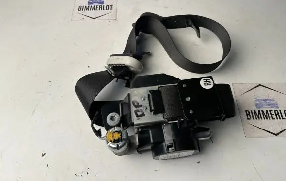 Ford Mondeo MK V Front seatbelt 1034787