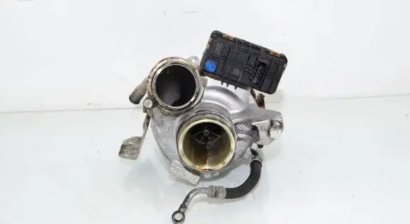 BMW 5 F10 F11 Turbo 7823270 11657823270