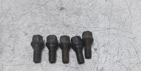 Opel Zafira A Nuts/bolts 