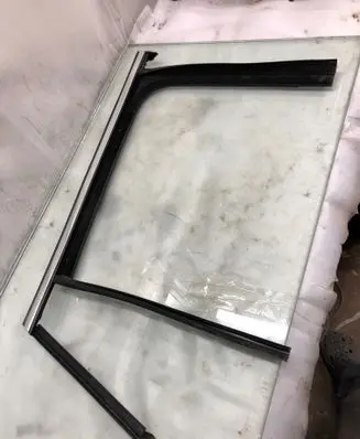 Mercedes-Benz EQA Rubber seal rear door window/glass A2477354400