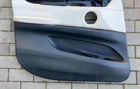 BMW X6 F16 Front door card panel trim 51417292115