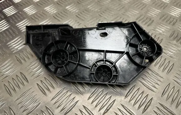 Nissan X-Trail T32 Headlight/headlamp mounting bracket 