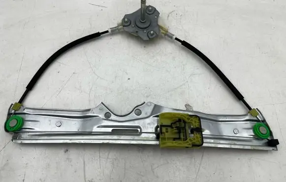 Fiat Tipo Front door window regulator with motor 51983939
