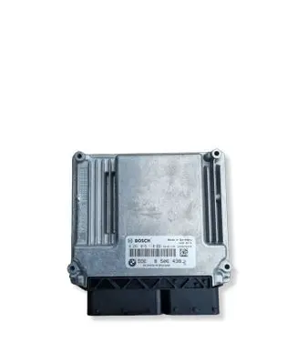 BMW 3 E92 E93 Engine control unit/module 0281016110 8506438 030549590