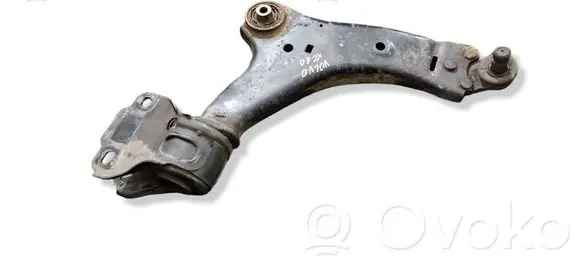 Volvo XC60 Front lower control arm/wishbone 