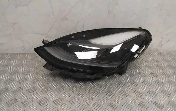 Tesla Model 3 Headlight/headlamp 151495200C