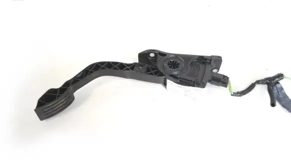 Ford C-MAX II Accelerator throttle pedal F1DC9F836BA