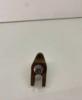 Toyota Yaris Fuel Injector clamp holder 