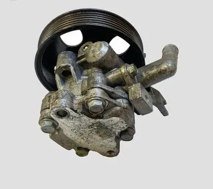 Hyundai Tucson JM Power steering pump 571002E300