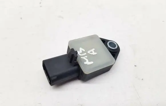 Mercedes-Benz A W169 Airbag deployment crash/impact sensor A1698202226