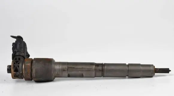 Audi A4 S4 B8 8K Fuel injector 03L130277J