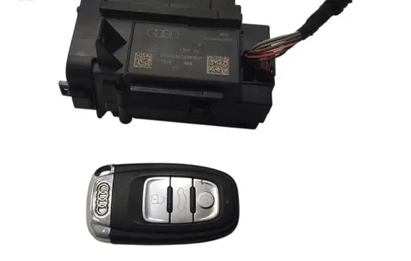 Audi A5 8T 8F Light module LCM 8K0909131D