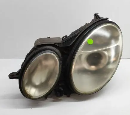 Mercedes-Benz E W211 Headlight/headlamp A2118201361 A0028202426