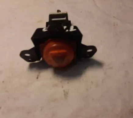 Nissan Almera Tino Hazard light switch 06016